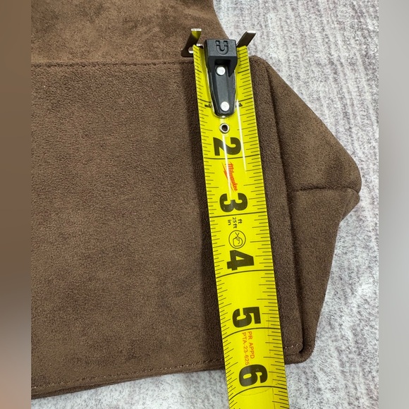 Brand New NWT Mens Brown Faux Suede Leather Large Weekender Bag Zip Top Travel - Picture 7 of 9